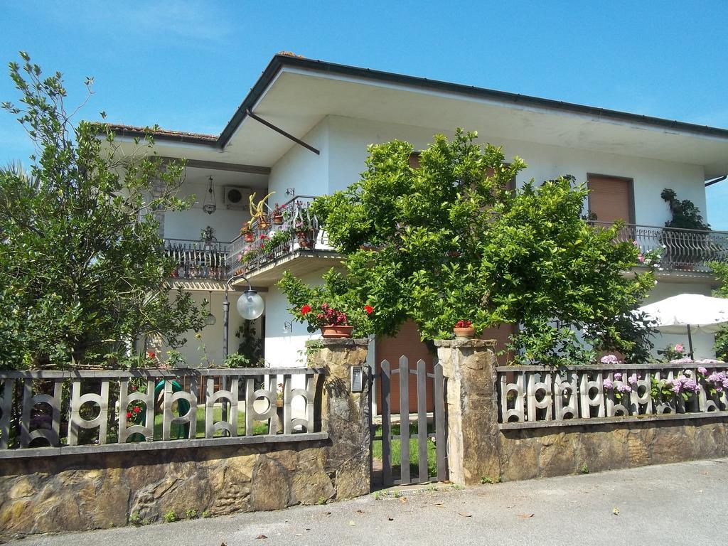 Appartamento Da Benito & Renza Lucca Cameră foto